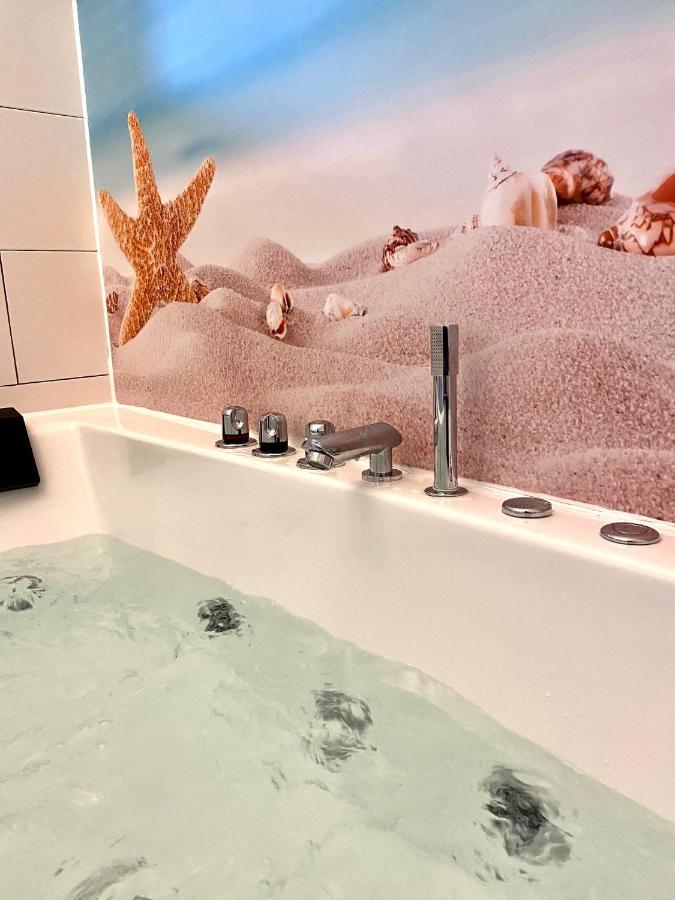 Kaiserliche Hofpost, Mit Whirlpool Und 2 Terrassen Schleiden Buitenkant foto