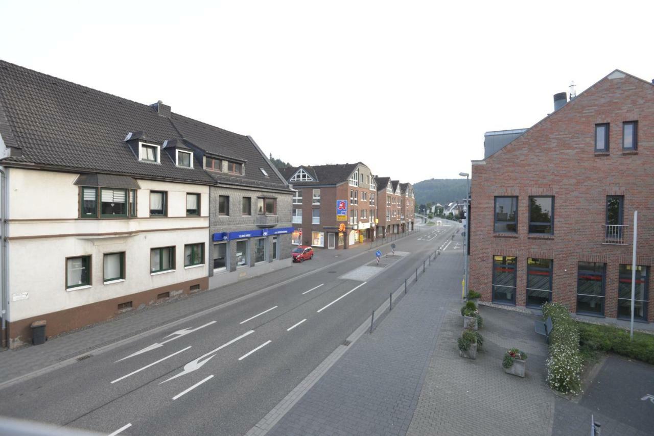 Kaiserliche Hofpost, Mit Whirlpool Und 2 Terrassen Schleiden Buitenkant foto